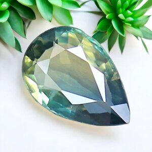 Sapphire ✦ Australia Bi-Color ✦ Pear Shape VVS Gemstone 0.45ct NWT